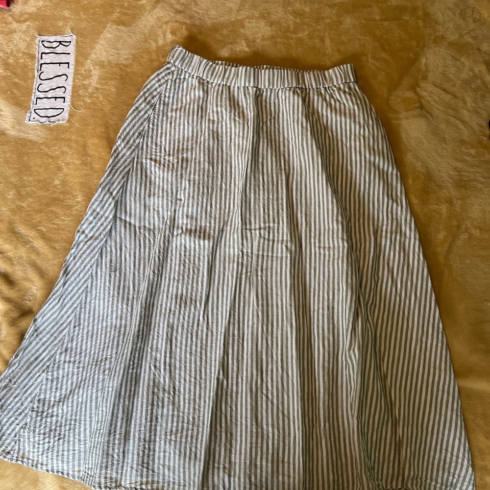 Talbots green and White Midi A-Line Skirt
